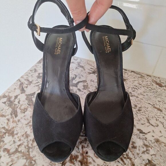 Michael Kors black sandals, heels - Picture 1 of 13
